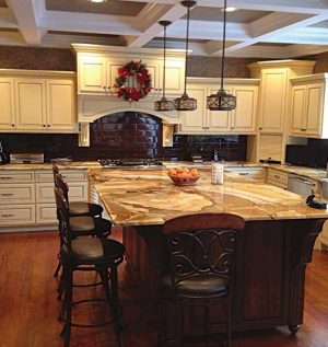 Traditional Kitchen Cabinets