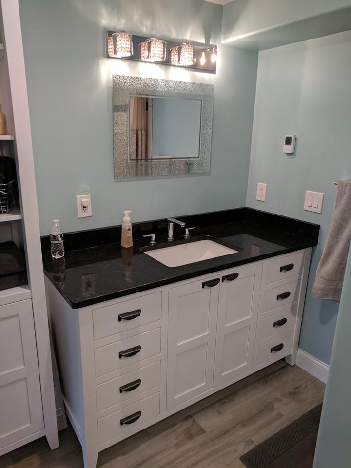 Best Amish Bathroom Vanities Deals in Minneapolis, MN