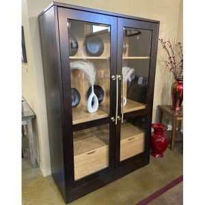 IN-STOCK - Whitney Curio