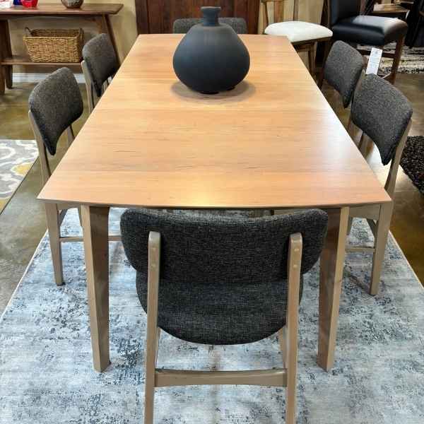 CLOSE-OUT - Venhaus Leg Table & 6 Tara Side Chairs