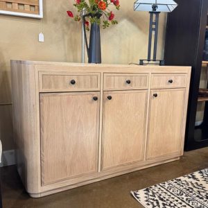 IN-STOCK - Millhall 3 Door Server